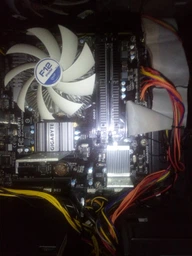 Материнская плата Gigabyte GA-78LMT-USB3 R2 (AM3/AM3+, AMD 760G, PCI-Ex16) фото от покупателей 12