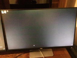 Монитор 27" Dell UltraSharp U2715H (210-ADSO) фото от покупателей 4