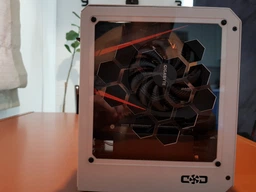 Видеокарта Gigabyte PCI-Ex GeForce GTX 1060 Mini ITX OC 6GB GDDR5 (192bit) (1531/8008) (2 x DVI, HDMI, Display Port) (GV-N1060IXOC-6GD) фото от покупателей 1