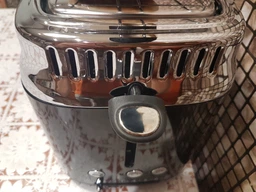 Тостер Russell Hobbs Retro Red 21680-56 фото від покупців 9