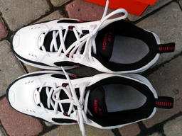 Мужские кроссовки кожаные Nike Air Monarch IV 415445-102 41 (8US) 26 см Белые (885259556627)