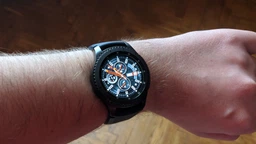Смарт-часы Samsung Gear S3 Frontier (SM-R760NDAASEK) фото от покупателей 1