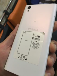 Мобильный телефон Sony Xperia L1 Dual (G3312) Black фото от покупателей 5