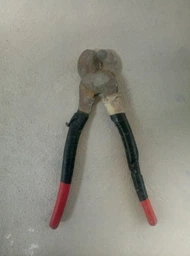 Кусачки Intertool для кабелю 250 мм (HT-0167) фото від покупців 3