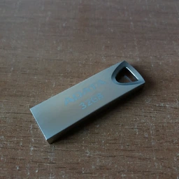 Флеш память USB ADATA UV210 32GB USB 2.0 Silver (AUV210-32G-RGD) фото от покупателей 1