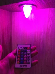 Лампа світлодіодна OSRAM LED В40 5,5W (470Lm) 2700К+RGB E14 пульт ДУ (4058075430853)