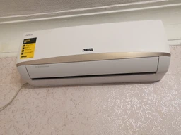 Кондиціонер Zanussi ZACS-18 HPF/A17/N1 Perfecto фото від покупців 5