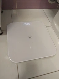 Смарт-весы Xiaomi Mi Smart Scale (XMTZC01HM) фото от покупателей 3