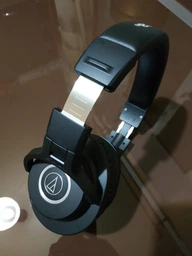 Наушники Audio-Technica ATH-M40X фото от покупателей 5