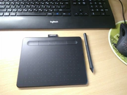 Графический планшет Wacom Intuos S Bluetooth Pistachio (CTL-4100WLE-N) фото от покупателей 11