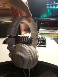 Наушники Audio-Technica ATH-M50x Black фото от покупателей 8
