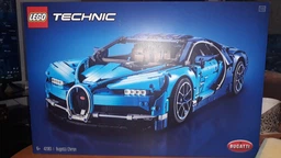 Конструктор Lego Bugatti Chiron Technic 42083