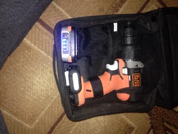 Акумуляторний ударний дриль-шурупокрут Black+Decker BDCHD12S1