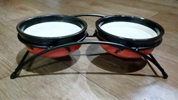 Подставка с мисками из керамики для кошек Trixie Eat on Feet 250 мл (4047974247907) фото от покупателей 4