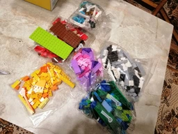 Конструктор LEGO Classic Набор для творческого конструирования 502 детали (10703) фото от покупателей 19