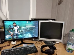 Монитор 23.5" Samsung Curved C24F396F (LC24F396FHIXCI) - HDMI-кабель в комплекте