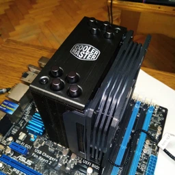 Кулер Cooler Master Hyper 212 RGB Black Edition (RR-212S-20PC-R1) фото от покупателей 14