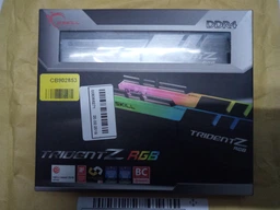 Оперативная память G.Skill DDR4-3000 16384MB PC4-24000 (Kit of 2x8192) Trident Z RGB (F4-3000C15D-16GTZR)