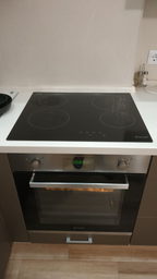 Варильна поверхня електрична PERFELLI VH 6102 BL фото від покупців 10