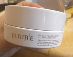 Гідрогелеві патчі для очей Petitfee Black Pearl&Gold Hydrogel Eye Patch Перли-Золото 60 шт (8809239801820) фото від покупців 18