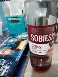 Водка Sobieski Cherry 0.5 л 37.5% (4770053230018) фото от покупателей 2
