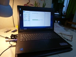 Ноутбук Lenovo IdeaPad 330-15IGM (81D100HHRA) Onyx Black фото от покупателей 18