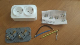 Розетка Legrand Forix 2X2K+З 16 А без защитных шторок Белая (782413)