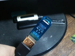 Флеш память USB SANDISK Ultra Flair 128GB USB 3.0 Blue (SDCZ73-128G-G46B) фото от покупателей 2