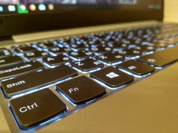 Ноутбук Lenovo IdeaPad 330S-15ARR (81FB007PRA) Platinum Grey Суперціна!!! фото від покупців 2