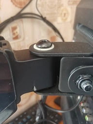 Настінне кріплення для монітору Brateck MA01-08 Black (MA01-08)