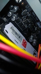Модуль пам'яті DDR4 8GB/2400 GOODRAM Iridium White (IR-W2400D464L15S/8G) фото від покупців 3