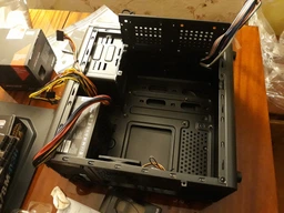 Корпус Aerocool PGS QS 183 Advance Black (ACCX-PQ03151.11) + Aerocool VX-550 550W