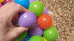 Кульки 13026 для сухих басейнів, 60 мм 50 шт в сітці фото від покупців 2