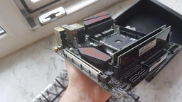 Модуль пам`ятi DDR4 2x8GB/3000 G.Skill Aegis (F4-3000C16D-16GISB) фото від покупців 8