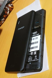 Мобильный телефон Prestigio Muze U3 LTE Black (PSP3515DUOBLACK) фото от покупателей 15