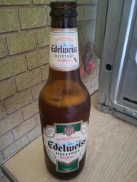 Упаковка пива Edelweiss Weissbier светлое нефильтрованное 5.3% 0.5 л x 20 шт (9028800639962)