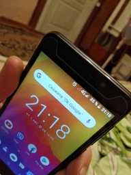 Мобильный телефон Prestigio Muze U3 LTE Black (PSP3515DUOBLACK) фото от покупателей 11