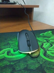 Ігрова миша HyperX PixArt3389 Pulsefire Surge (4P5Q1AA) фото от покупателей 1