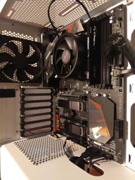 Корпус Corsair Carbide 275R White (CC-9011131-WW) фото от покупателей 2