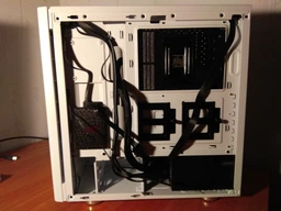 Корпус Corsair Carbide 275R White (CC-9011131-WW) фото от покупателей 3