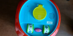 Игровой центр Мульти куб (свет, звук, озвучен по-русски) Kiddieland (049775) фото от покупателей 4