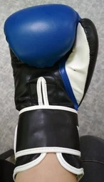Боксерские перчатки V`Noks Lotta, Синие, PU, 12 унций (340г.) для спортсменов 60-80 кг. (60020) фото от покупателей 3