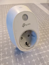 Розумна Wi-Fi розетка TP-LINK HS100 фото від покупців 6