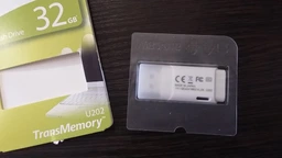 Флеш память USB Toshiba Hayabusa 32GB (THN-U202W0320E4) фото от покупателей 6