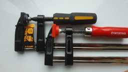 Струбцина столярна 250х50мм DIN 5117 INTERTOOL HT-6002 фото від покупців 4