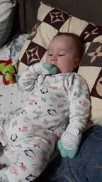 Дитячий прорізувач-рукавичка Baby Team 4090_рожевий фото від покупців 9