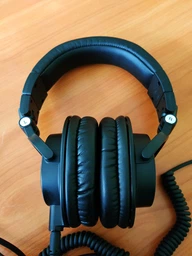 Навушники AUDIO-TECHNICA ATH-M50X BLACK фото від покупців 1