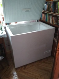 Морозильний лар Zanussi ZFC26400WA фото від покупців 4