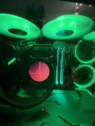 Система жидкостного охлаждения Gigabyte Aorus Liquid Cooler 360 фото от покупателей 3