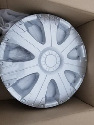 Автомобільні ковпаки Kenguru Ultra R15 4 шт Сріблясті фото від покупців 8